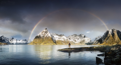 POD DUHOU (Sakrisøya, Norsko)